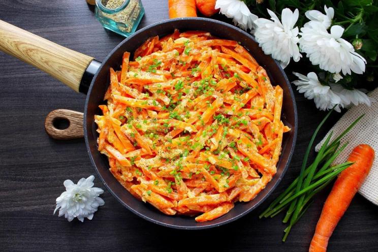 Creamy Carrot and Onion Skillet Sauté Creamy Carrot and Onion Skillet Sauté