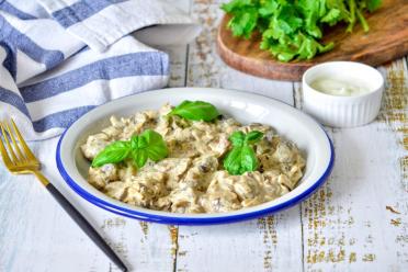 Creamy Mushroom Skillet Stew