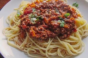 Classic Bolognese Meat Sauce for Pasta
