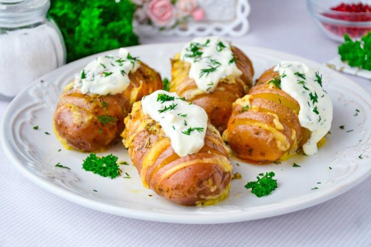 Cheesy Accordion Potatoes
