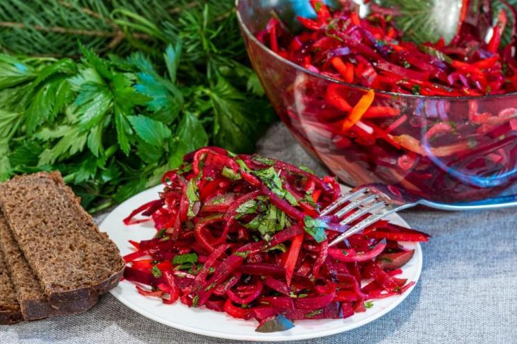 Beet and Carrot Salad with Spicy Onions