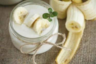 Quick & Tasty Banana Cottage Cheese Dessert