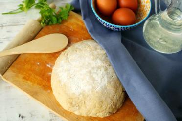 Quick Kefir Dough for Pan-Fried Pies