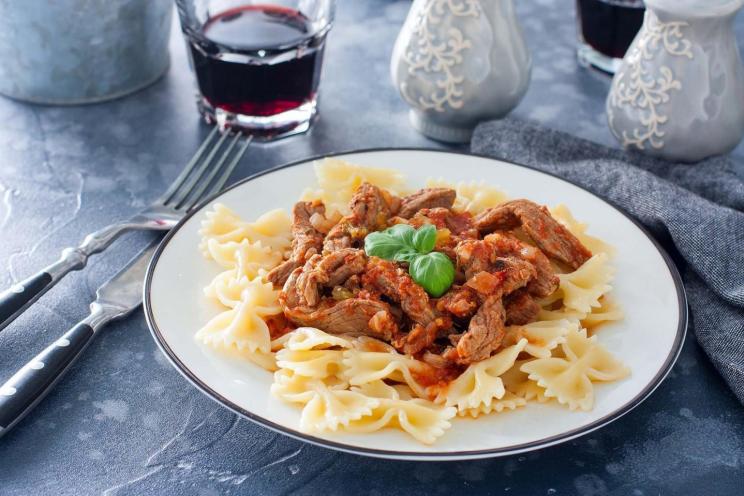 Beefy Italian Pasta with Tomato Sauce