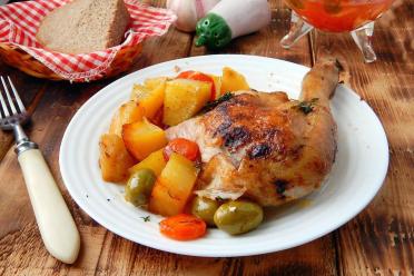 Oven-Baked Chicken and Potatoes