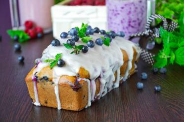 Easy Homemade Blueberry Muffins