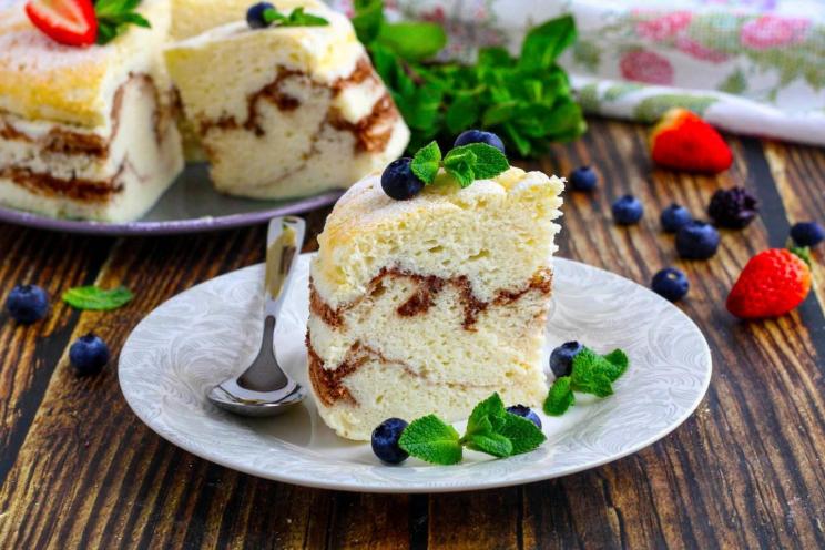 Airy Cocoa Curd Sponge Cake Airy Cocoa Curd Sponge Cake