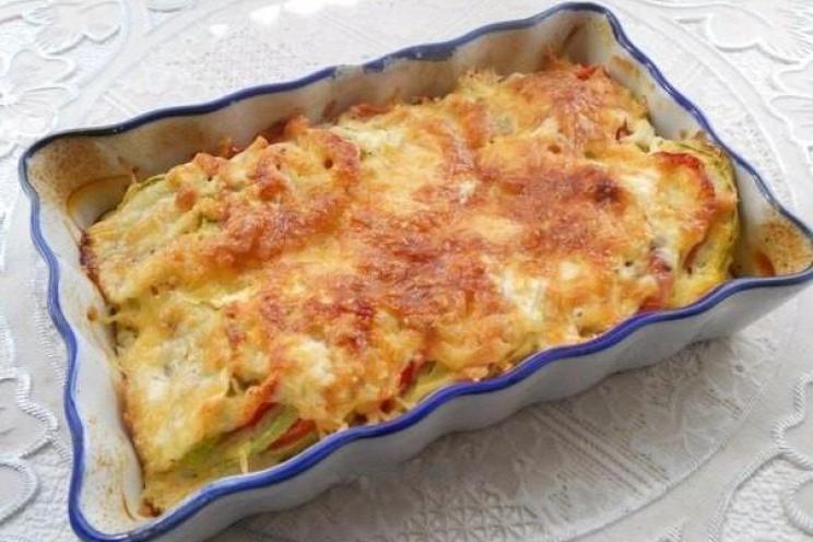 Baked Zucchini with Tomatoes and Peppers