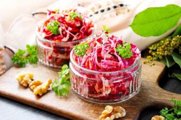 Vitamin-Packed Veggie Salad with Yogurt Dressing