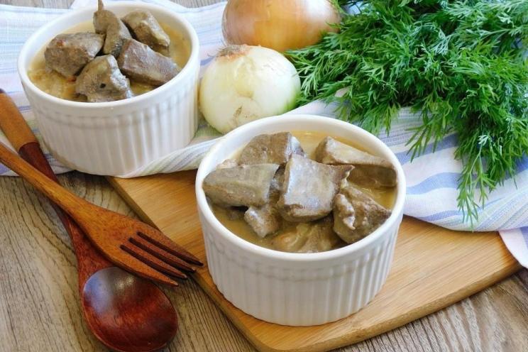 Creamy Onion Stewed Liver with Brisket Creamy Onion Stewed Liver with Brisket