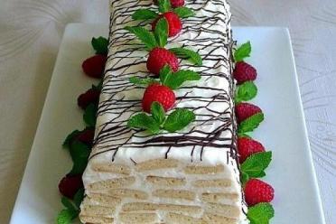 Easy Holiday Honey Cake