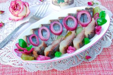 Easy Homemade Lightly Salted Herring