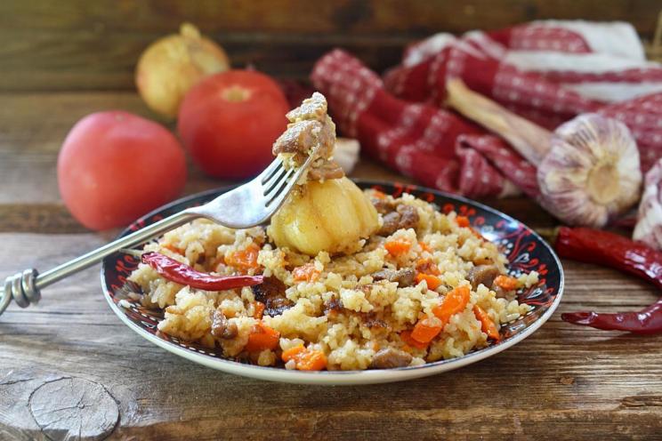 Fire-Cooked Lamb Pilaf: Aromatic and Satisfying