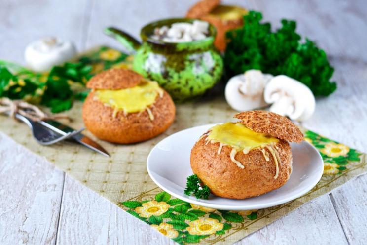 Mushroom & Chicken Julienne Stuffed Buns