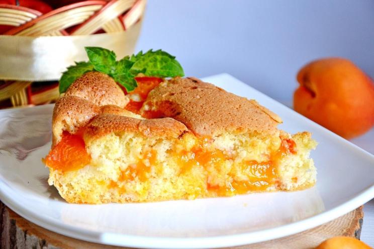 Oil-Free Apricot Sponge Cake