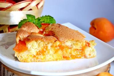 Oil-Free Apricot Sponge Cake