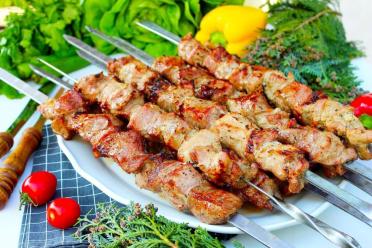 Soviet-Style Pork Kebabs with Vinegar and Onions