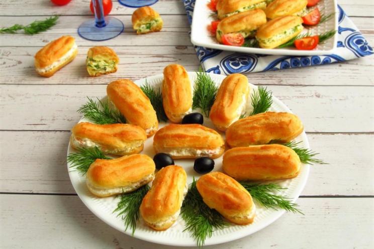 Festive Filled Snack Eclairs