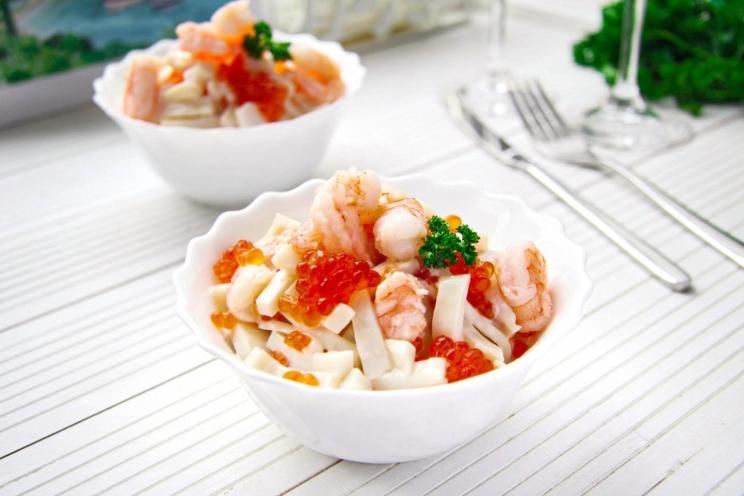 Seafood Delight: Shrimp, Squid, and Red Caviar Salad Seafood Delight: Shrimp, Squid, and Red Caviar Salad