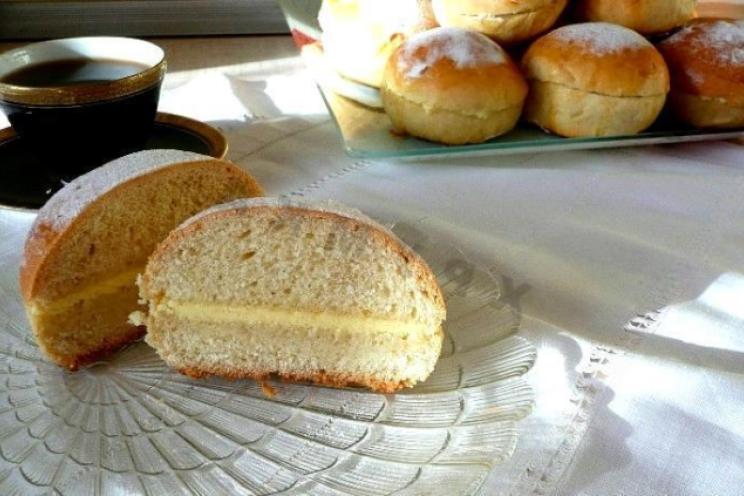 Nostalgic Nevsky Pie: A Tender, Childhood Delight Nostalgic Nevsky Pie: A Tender, Childhood Delight