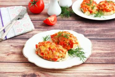 Oven-Baked Chicken Fillet with Juicy Vegetables