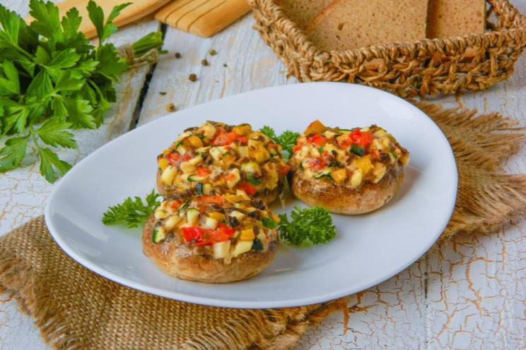 Cheesy Garlic Baked Mushrooms