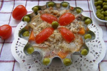 Slow Cooker Chicken Aspic