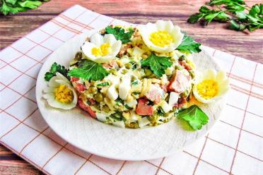 Quick & Elegant Cod Liver Egg Salad