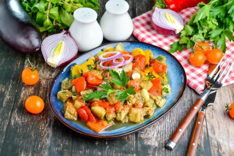 Fire-Roasted Armenian Khorovats Salad Fire-Roasted Armenian Khorovats Salad