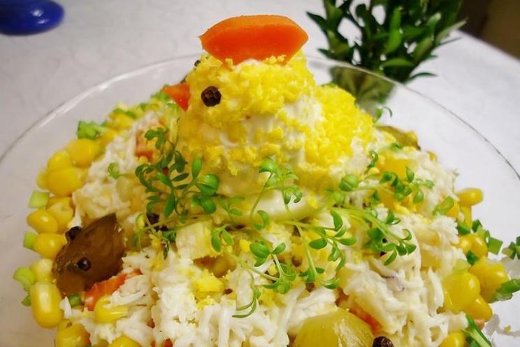 Festive Rooster-Themed Salad