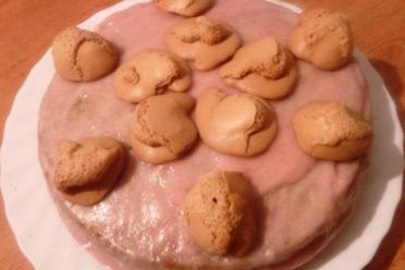 Lenten Berry Cream Sponge Cake
