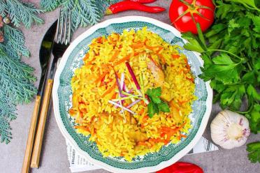 Quick and Delicious Chicken Pilaf in a Pressure Cooker