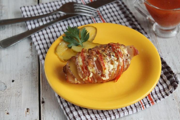 Crispy Bacon-Wrapped Accordion Potatoes