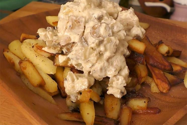 Crispy Potatoes with Oyster Mushroom Sauce and Rosemary