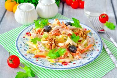 Chicken, Celery & Apple Protein Salad