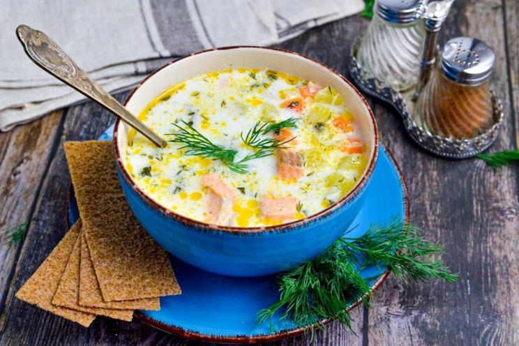 Creamy Red Fish Soup for a Delightful Family Meal