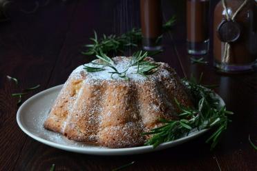 Rosemary Pear Cupcake Delight