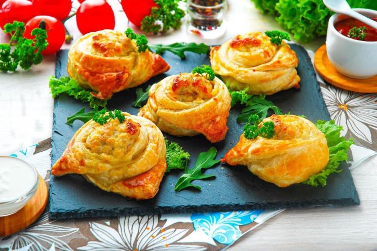 Chicken Puff Pastry Bites