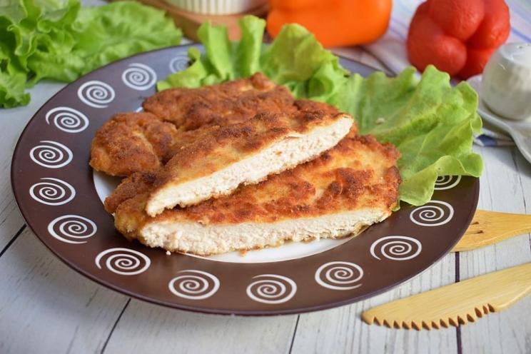 Pan-Fried Chicken Schnitzel