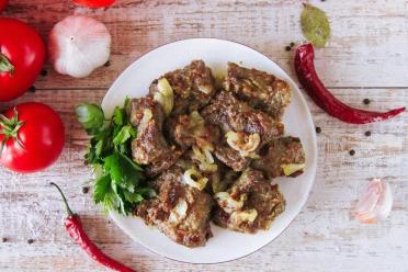 Soft & Juicy Beef Liver with Onions