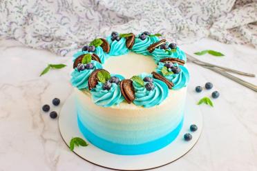 Nutty Raisin Cake Perfect for Any Occasion