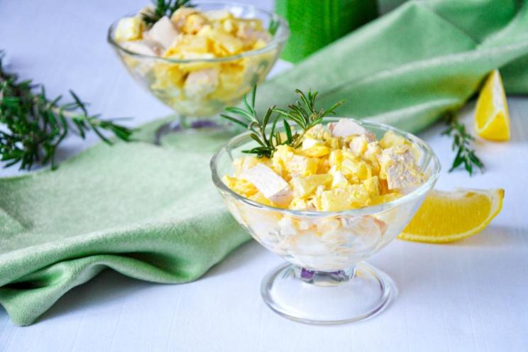Tropical Chicken and Pineapple Salad