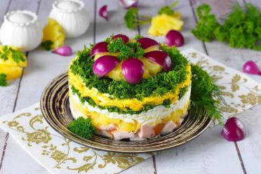 Smoked Chicken, Pineapple & Cheese Salad