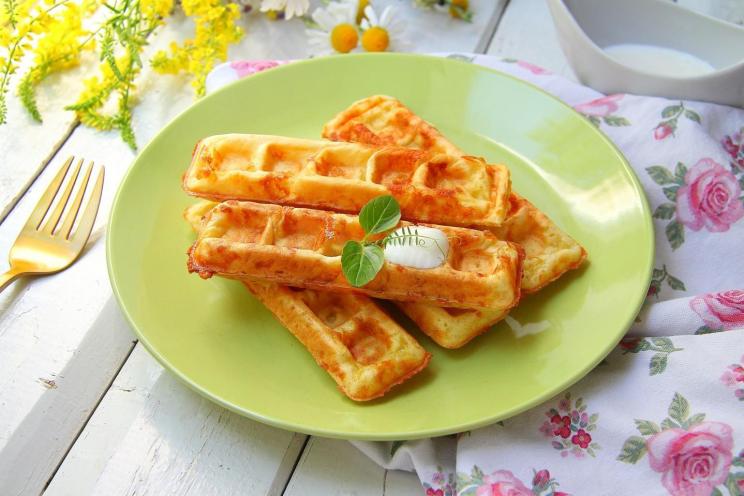Cheese Waffles: Quick and Delicious Breakfast or Snack