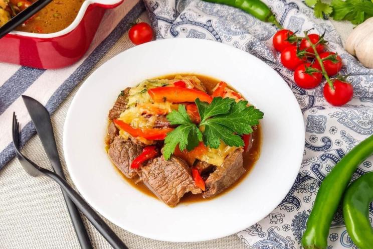 Oven-Baked Honey Mustard Beef with Cheese