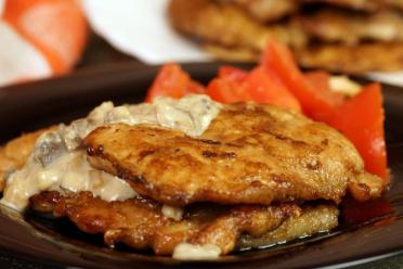 Solomon's Meat Chop with Mushroom Sauce