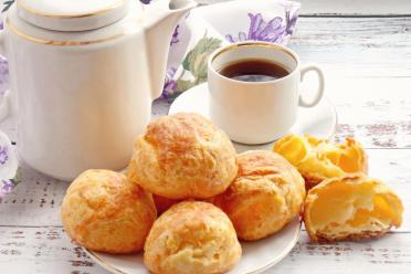 French Cheese Puffs