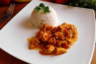 Spicy Chicken Curry with Mixed Vegetables