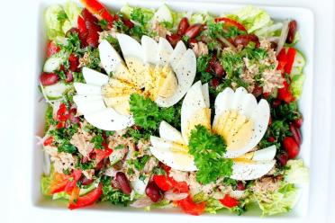 Quick and Healthy Tuna & Cabbage Salad