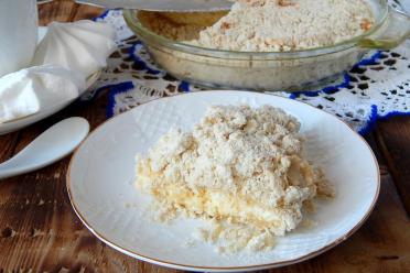 Royal Cheesecake with Creamy Cottage Cheese Filling